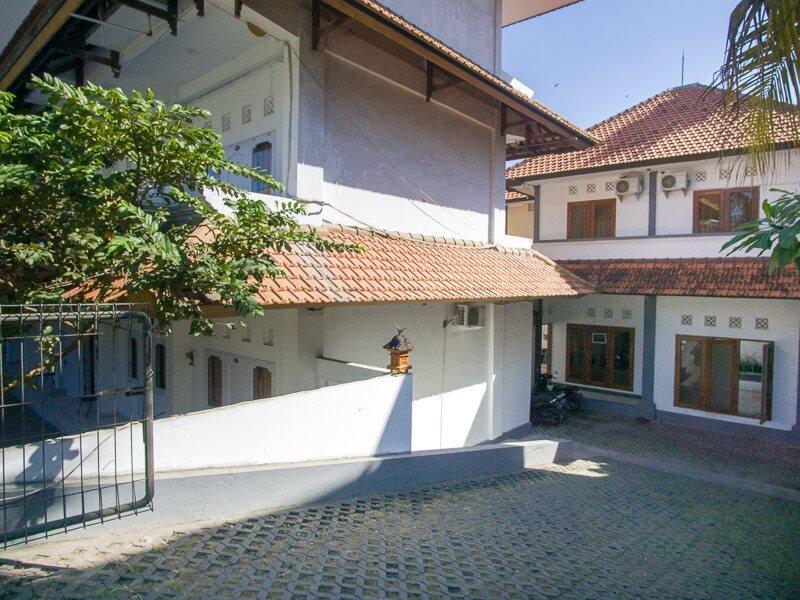 RedDoorz @ Jalan Gatot Subroto Denpasar Hotel Bagian luar foto