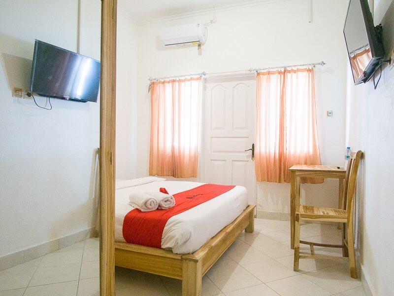 RedDoorz @ Jalan Gatot Subroto Denpasar Hotel Bagian luar foto